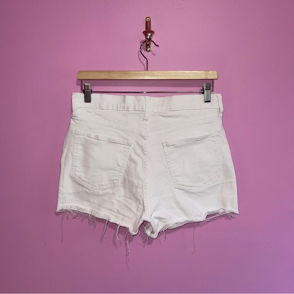 GAP Shorts Women's Size 29 White Denim High-Rise Button Fly Cut-off 3 1/2" - Picture 4 of 9
